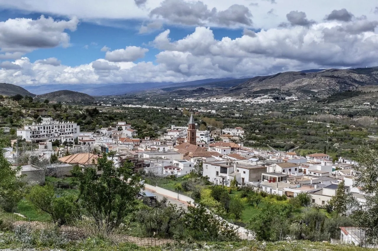 Panorámica del pueblo de Fondón