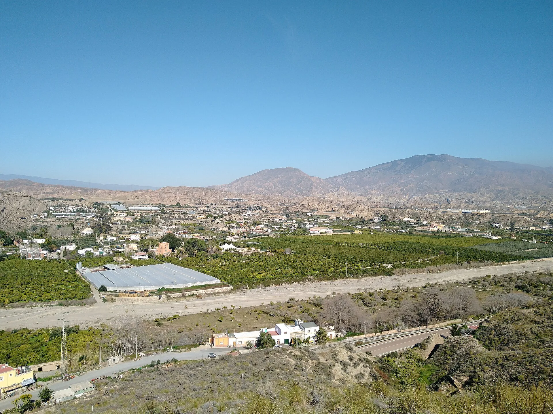Vega y cultivos del valle del Andarax